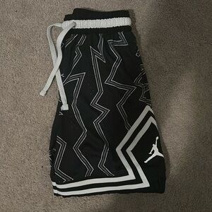 Air Jordan Shorts, Baksteball, Men’s size Medium